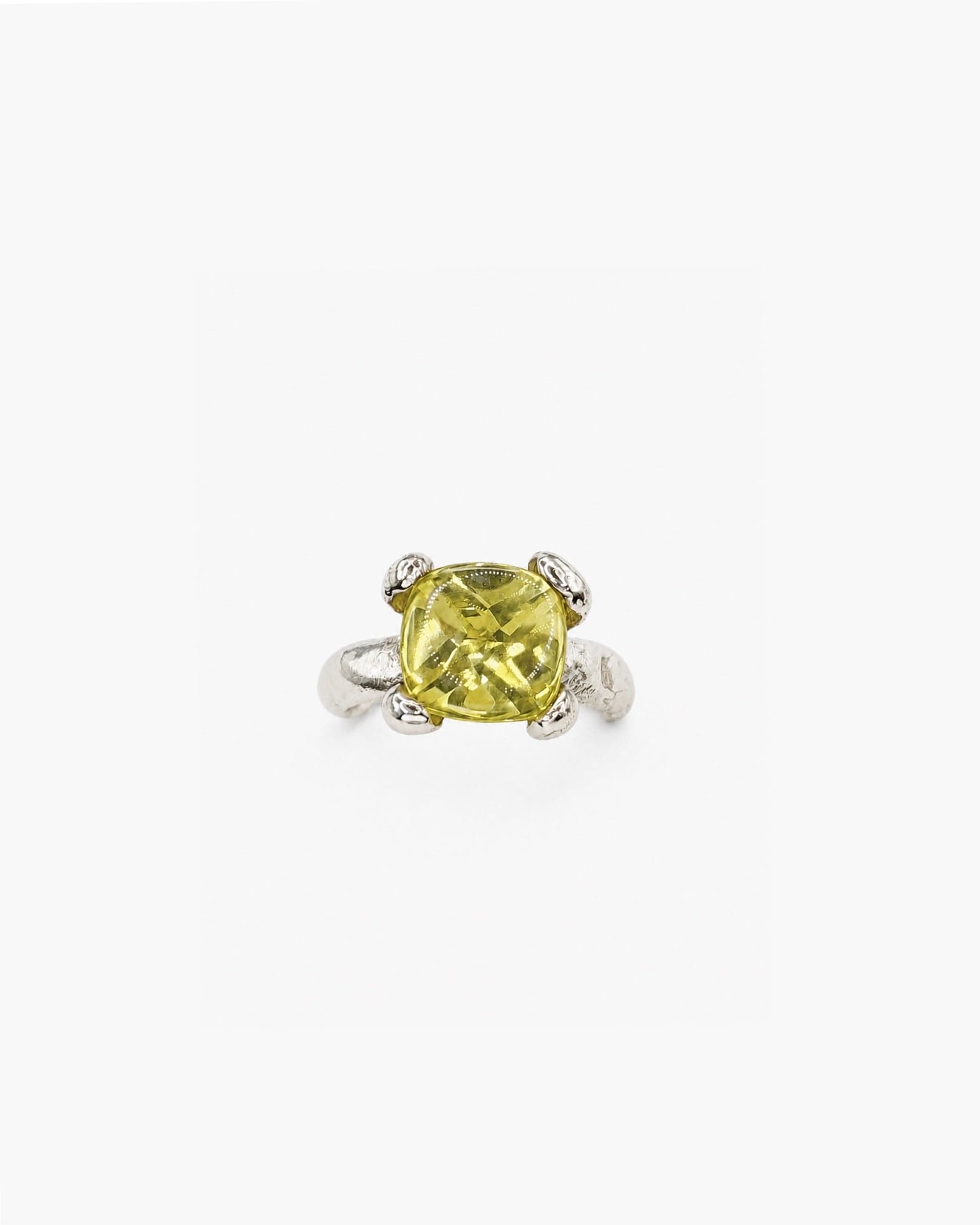 Lime toe ring