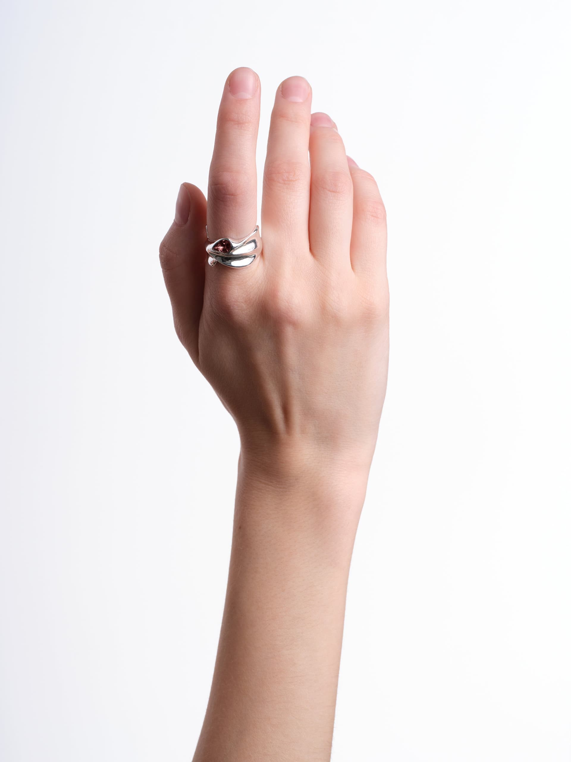 Haze Ring with Garnet